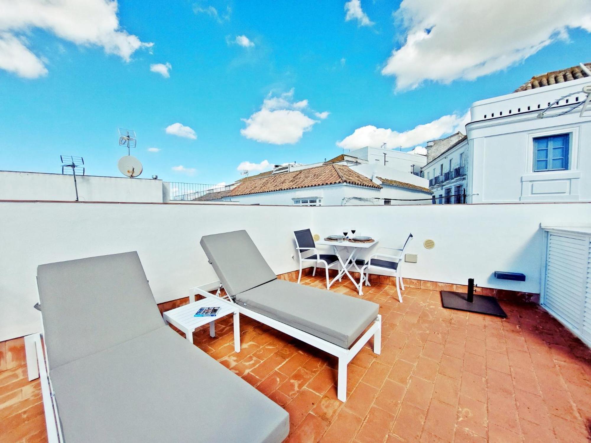 Casita De La Suerte Apartment เมดินาซิโดเนีย ภายนอก รูปภาพ