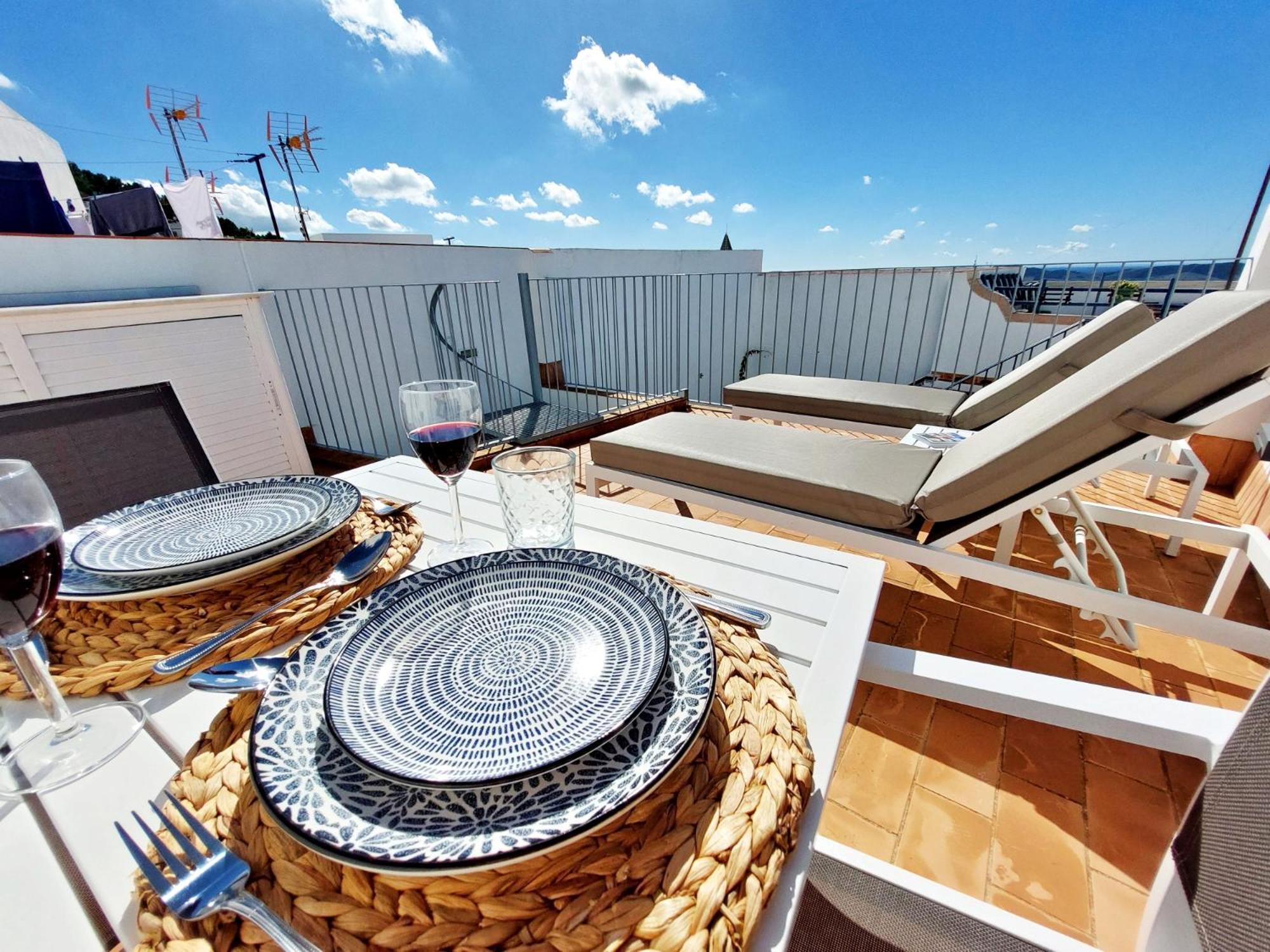 Casita De La Suerte Apartment เมดินาซิโดเนีย ภายนอก รูปภาพ